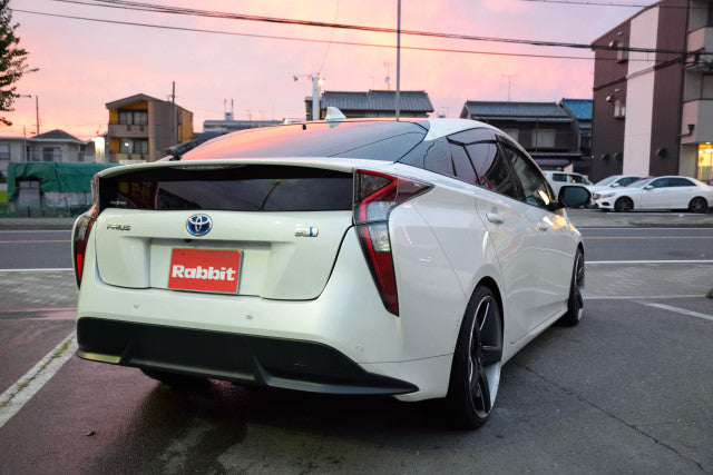 TOYOTA 2018year PRIUS A TOURING SELECTION