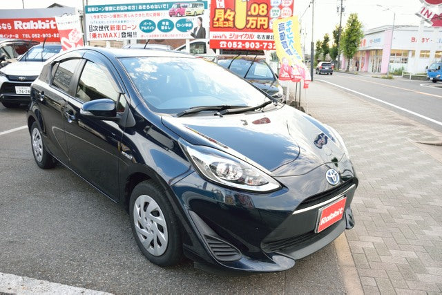 TOYOTA 2017year AQUA S