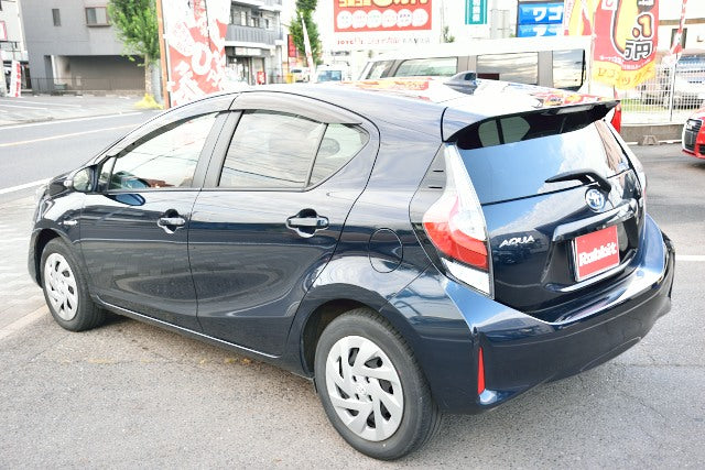 TOYOTA 2017year AQUA S
