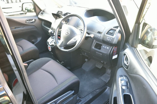 NISSAN 2013year SERENA HIGHWAY STAR S-HYBRIDE