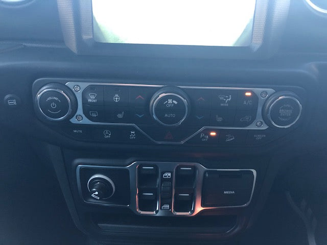 CHRYSLERJEEP 2019 JEEP WRANGLER UNLIMITED SAHARA