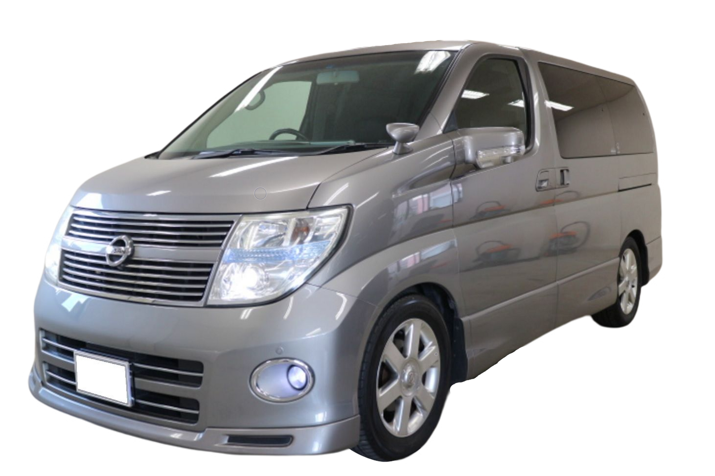 NISSAN ELGRAND HIGHWAY STAR