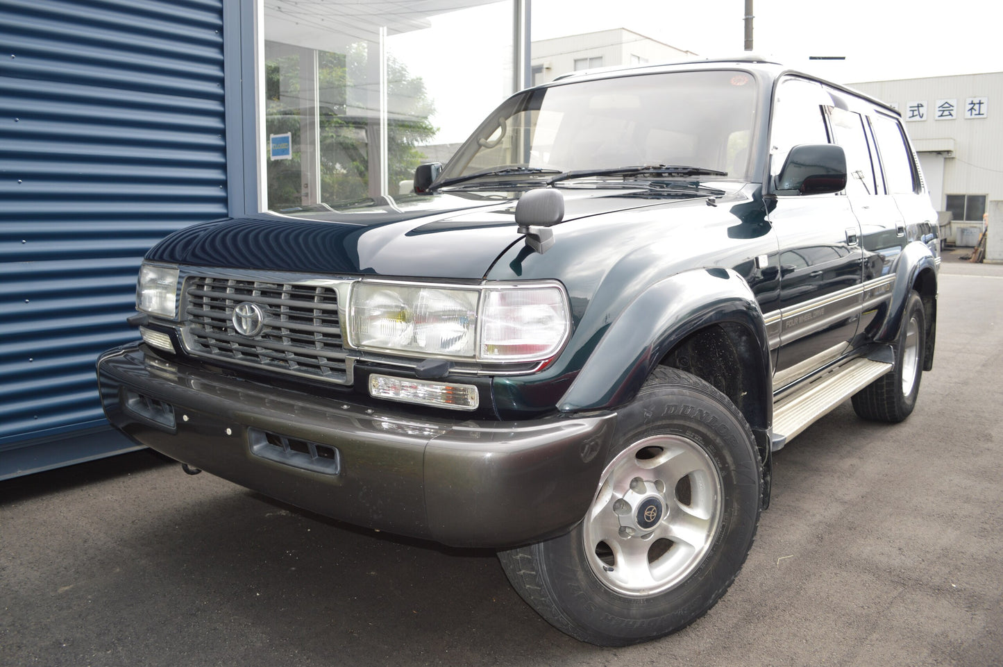 TOYOTA LAND CRUISER-80