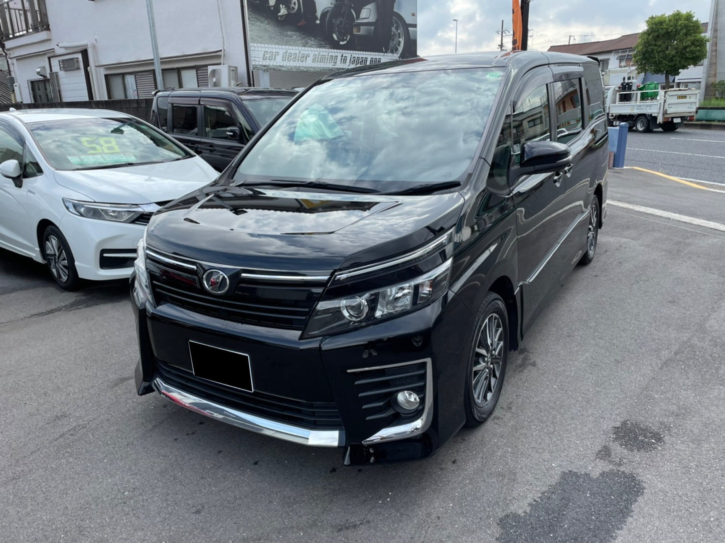 TOYOTA VOXY ZS 【year:2014】