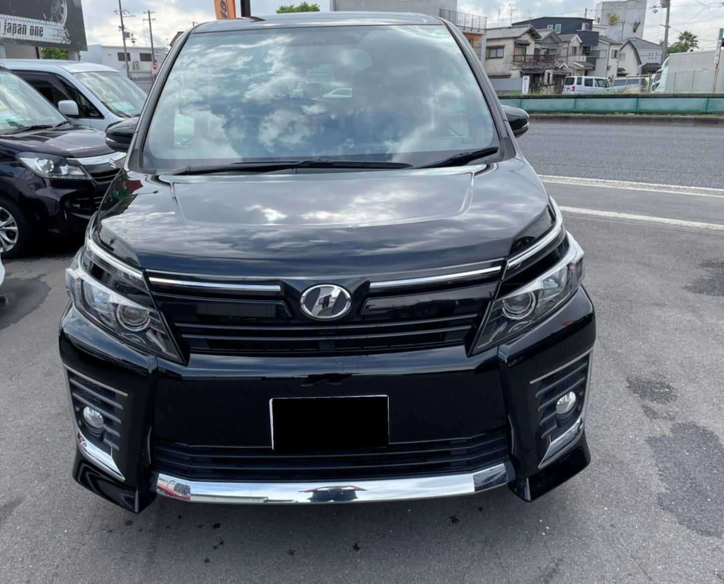 TOYOTA VOXY ZS 【year:2014】