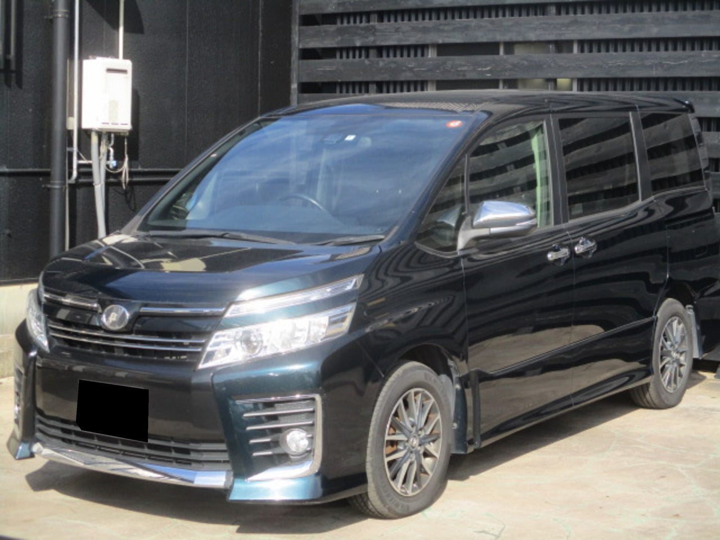 TOYOTA VOXY ZS 【year:2016】