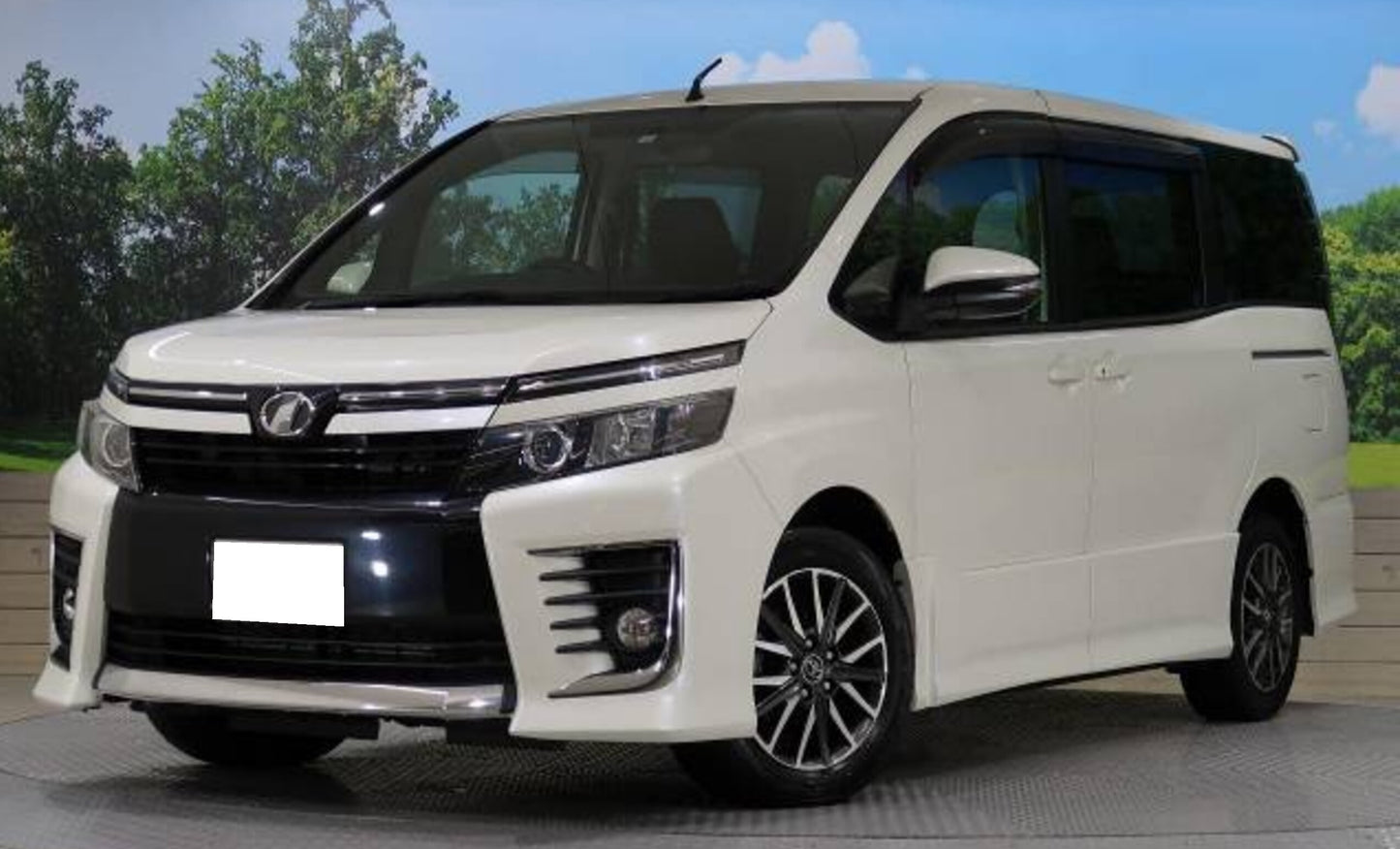 TOYOTA VOXY ZS 【year:2014】