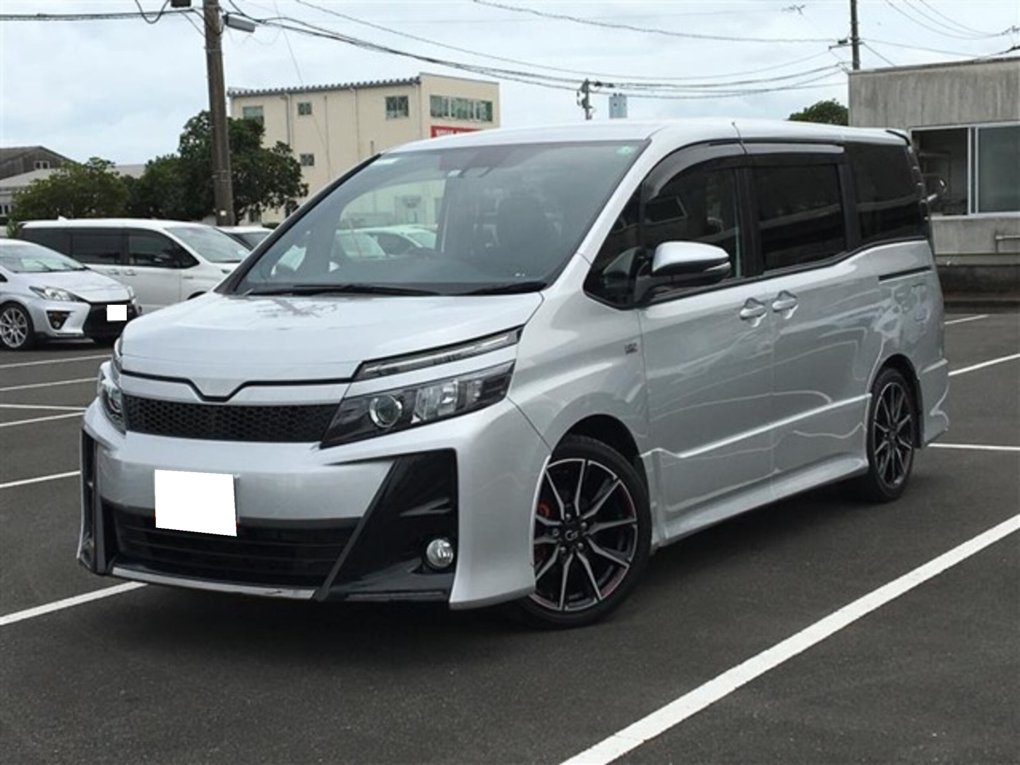TOYOTA VOXY ZS 【year:2016】